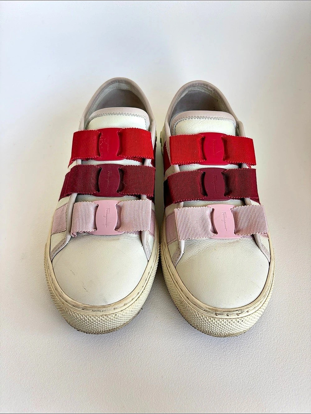 Salvatore Ferragamo Nataly Vara Bow Sneakers White & Pink US 8 C